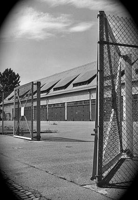 Halle 116 in Pfersee, wo Witold Scibak gemeinsam mit bis zu 2000 Zwangsarbeitern untergebracht war.