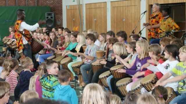 Black & White- Impressionen aus der Grundschule Todtglüsingen | Foto: © Bild:   www.kreiszeitung-wochenblatt.de – CC