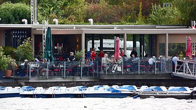 Wer sitzt denn da in der Ferne - Seeburg am 15.9.2019 !