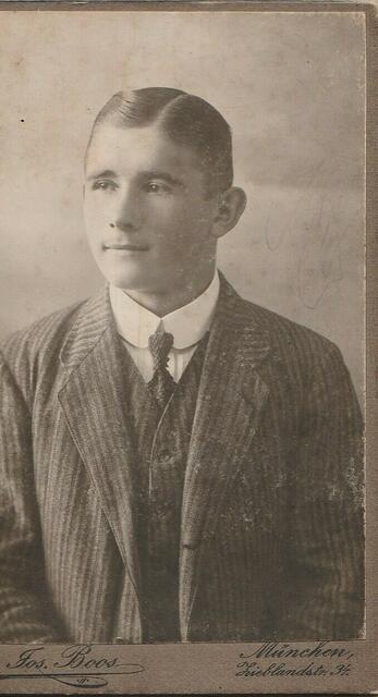 Johann Sturm als junger Mann 1911