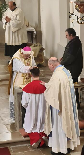 S. E. Bischof emer. Dr. Walter Mixa bei Firmung in St. Thomas, Gunzenheim – Wallfahrt Maria im Strahlenkranz – mit H. H. Pfarrer Hanspeter Milz als Firmpate