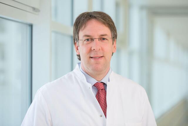 Am 13. März um 19.30 Uhr informiert Professor Weber im Vortragsraum des Bürgerservicezentrums Königsbrunn, Marktstraße 3, über die diagnostischen und therapeutischen Möglichkeiten bei Gallensteinen und anderen Erkrankungen der Gallenblase und Gallengänge. Der Eintritt ist frei. | Foto: Matthias Baumgartner
