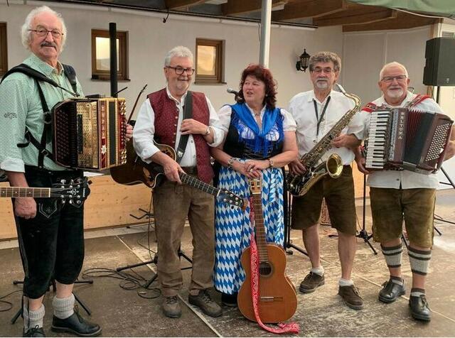 … Stimmungs-Garanten bei den Bäldleschwaige-Singnachmittagen | Foto: © Bild: Gertrud Hörr CC 