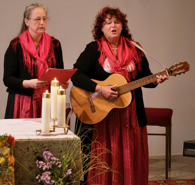 Ida Rau, Erna Dirschinger | Foto: © Bild: Josef Alt 