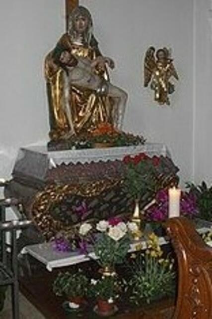 Pieta in Seitennische von St. Augustin, Neuburg an der Donau | Foto: © Bild: www.wikipedia.org CC 