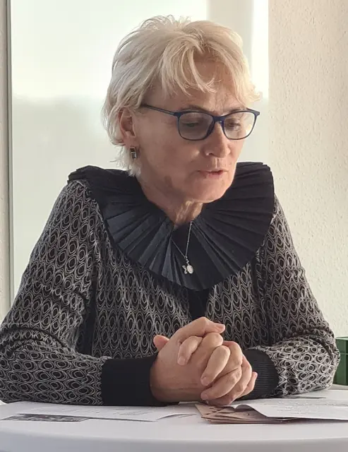 Redebeitrag Pfarrerin …