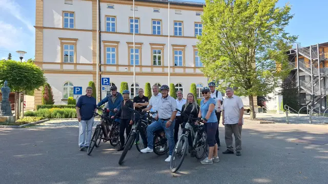 Der letzte Stadtrat bei seiner Tour 2025. | Foto: Stadt Burgau