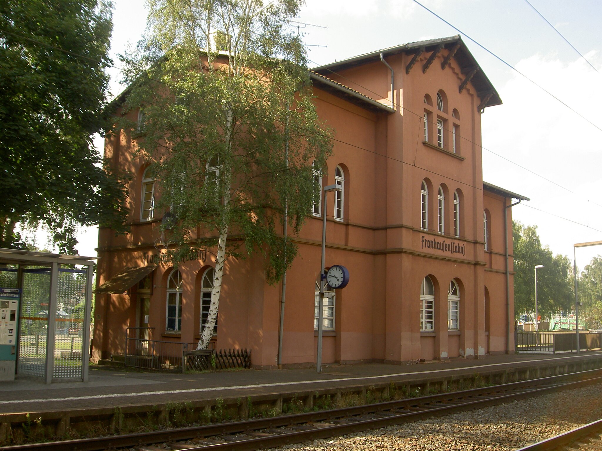 Unterwegs... Bahnhof in Fronhausen