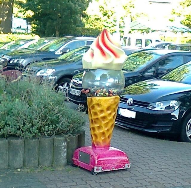 Er steht in Großburgwedel.