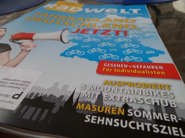 Empfehlung in der neuen RADWELT, der bundesweiten Mitglieder-Zeitschrift des ADFC: Radtour durch Masuren. Die Zeitschrift ist in der ADFC-Mitgliedschaft enthalten: http://www.adfc-langenhagen.de/mitglied/