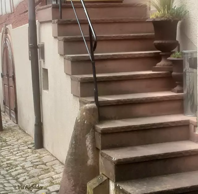 Ein Hausaufgang in Gengenbach. | Foto: Iris Alef.