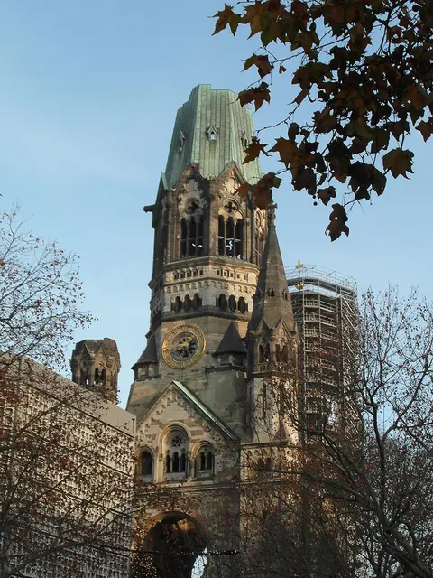 Kirchenruine am Kurfürstendamm