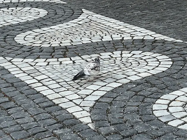 ... , es muss anders werden, wenn es gut werden soll."
Georg Christoph Lichtenberg (1742 - 1799), deutscher Physiker und Meister des Aphorismus

Foto: WE, aufgenommen in Augsburg 
