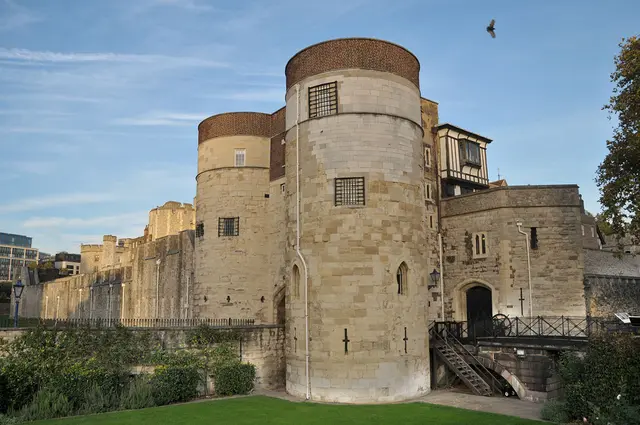 Der Londoner Tower einmal von der Rückseite