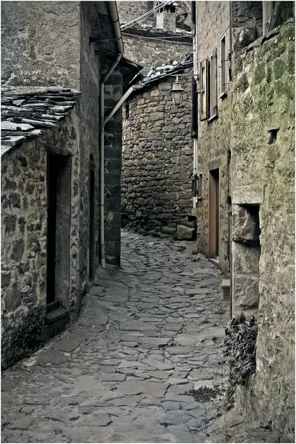 Im Gebirgsort Rocca Riccarda.