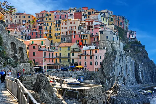 Das Dörfchen Manarola in der Cinque Terre (Italien)