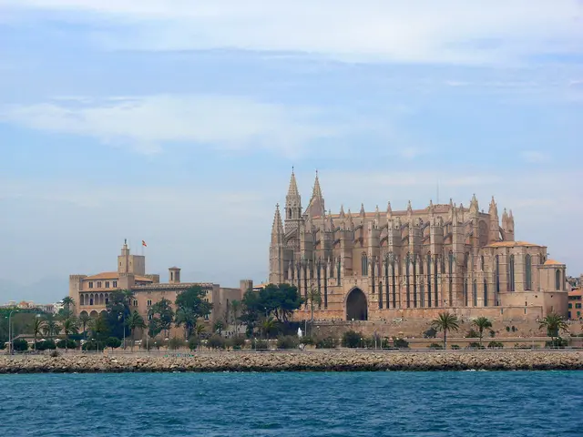Der Königspalast und die Kathedrale von Palma