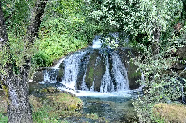 Der Koćuša-Wasserfall in Veljaci in Bosnien-Herzegowina