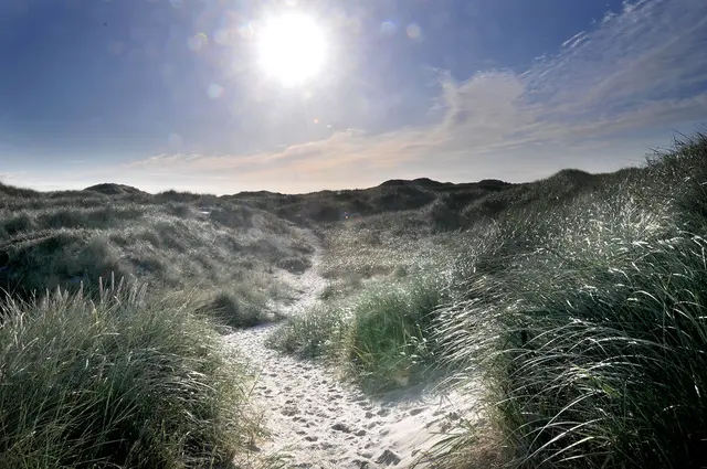 Beim Hennestrand in Dänemark