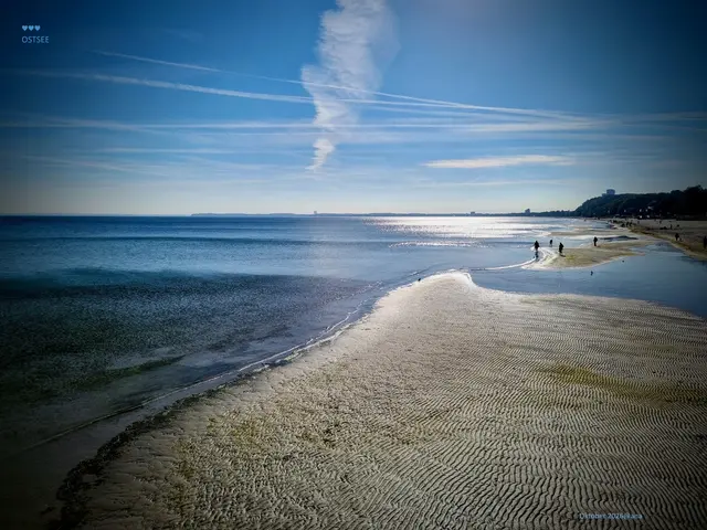 OSTSEE Sehnsucht ...

begleitet mich im Alltag 
seufz´....

♥♥♥

Oktober 2026@AnastasiA