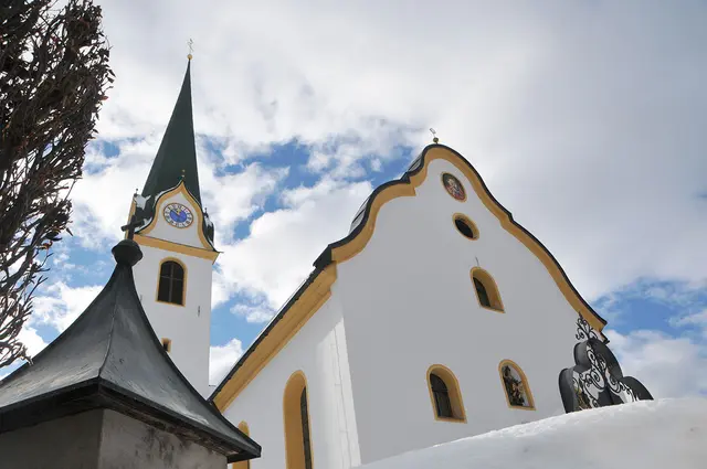 St. Michael - die Pfarrkirche von Ellmau